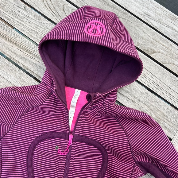 Lululemon Full Zip Scuba Hoody size 6 - Picture 6 of 6